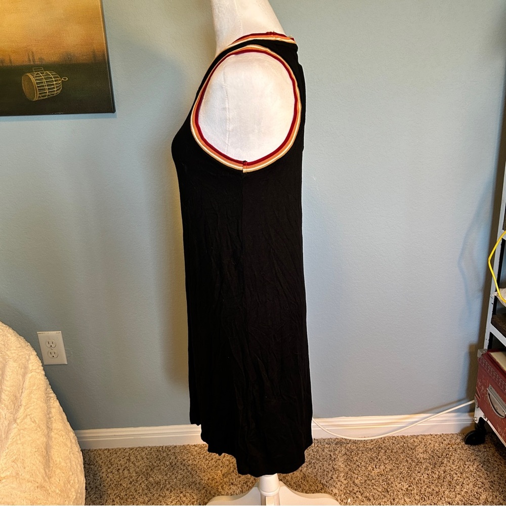 Olive & Oak Black Sleeveless Mini Dress with Red, Tan, White Trim Accents - S - Picture 3 of 7